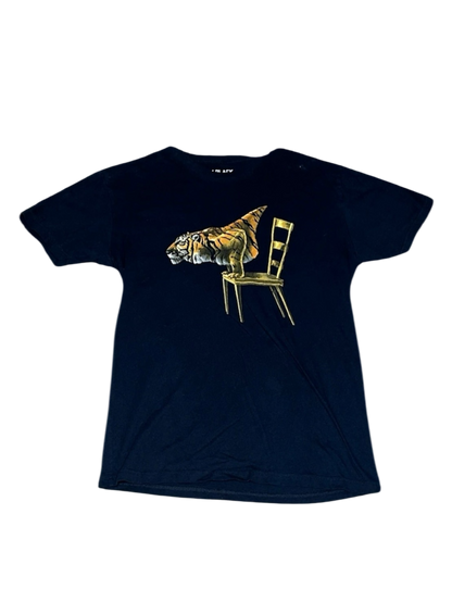 Black Sky Black Tiger Chair T-Shirt